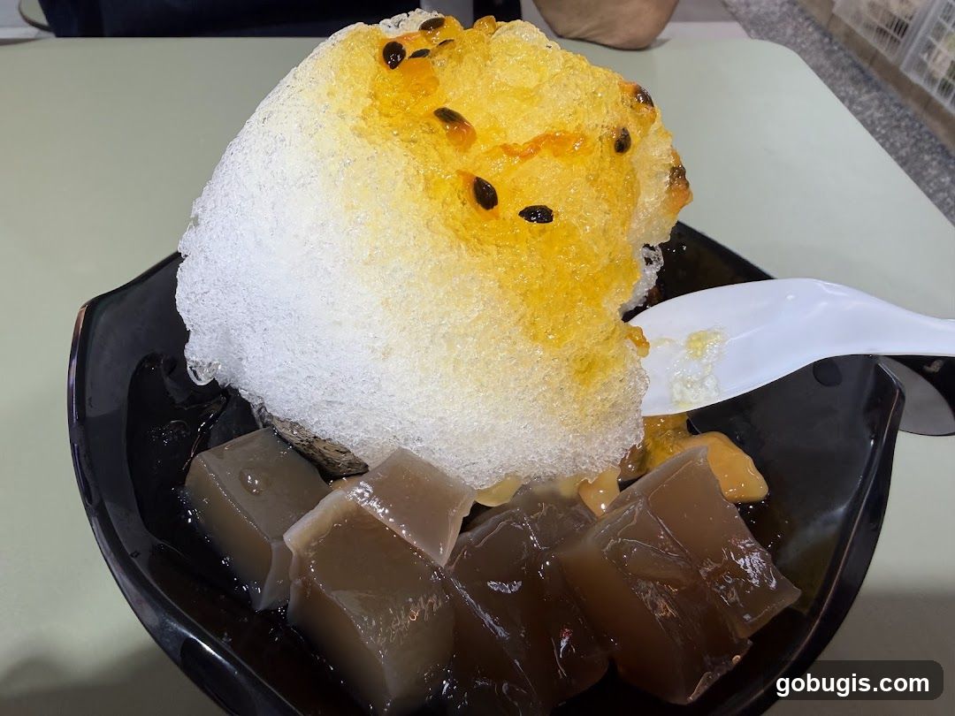 Shaved Ice with Passion Fruit and Jelly