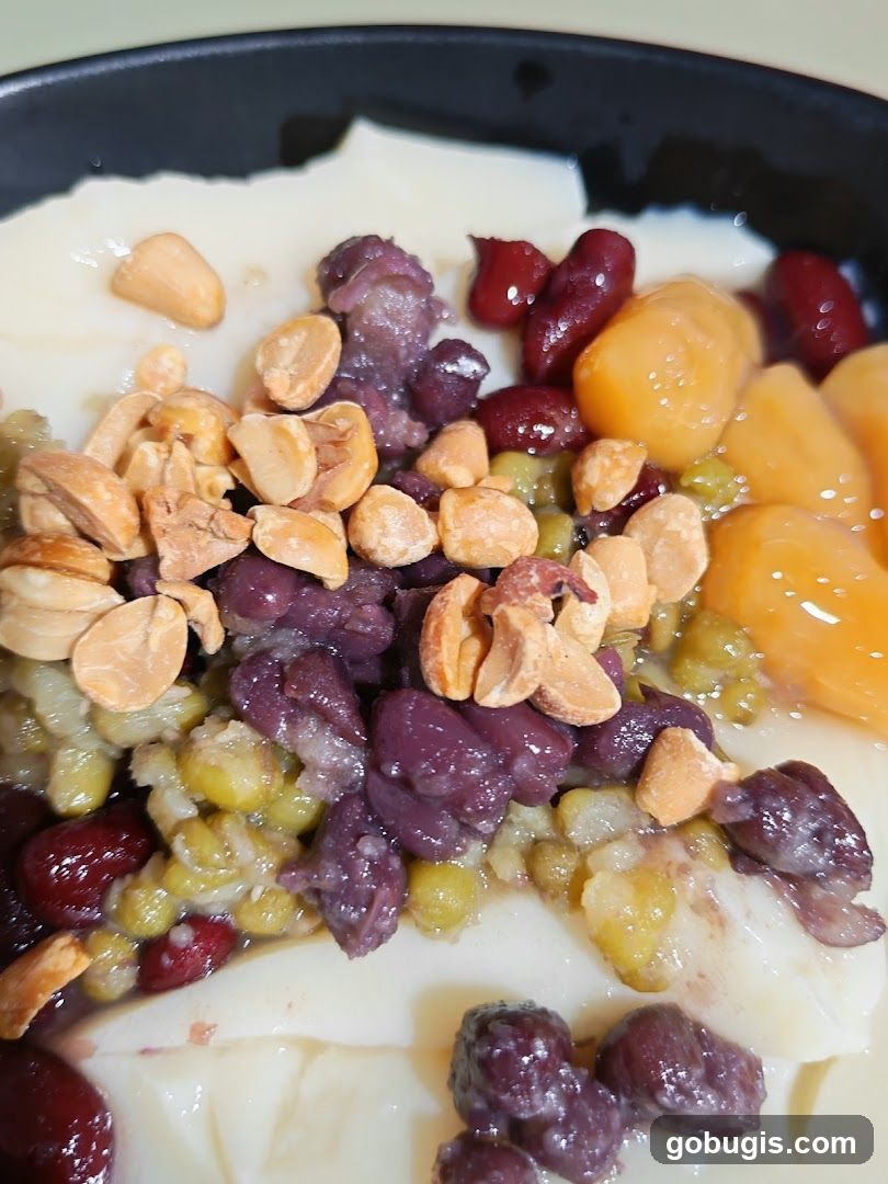 Tofu Pudding with Toppings