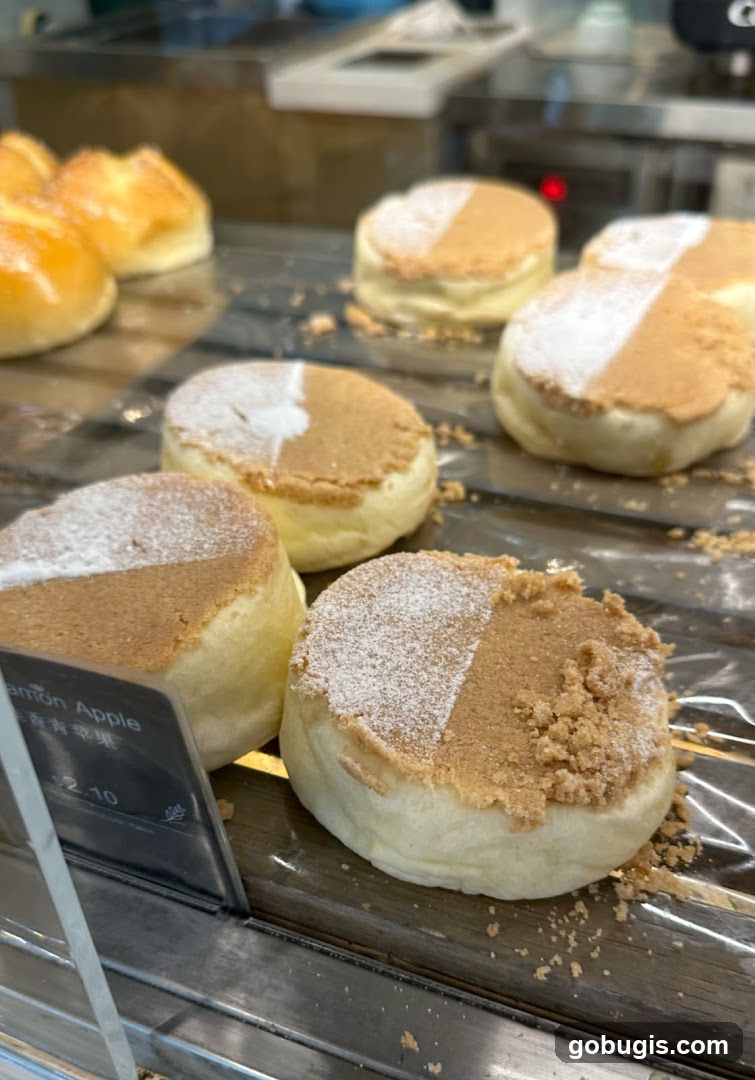 Cinnamon Apple Pastries