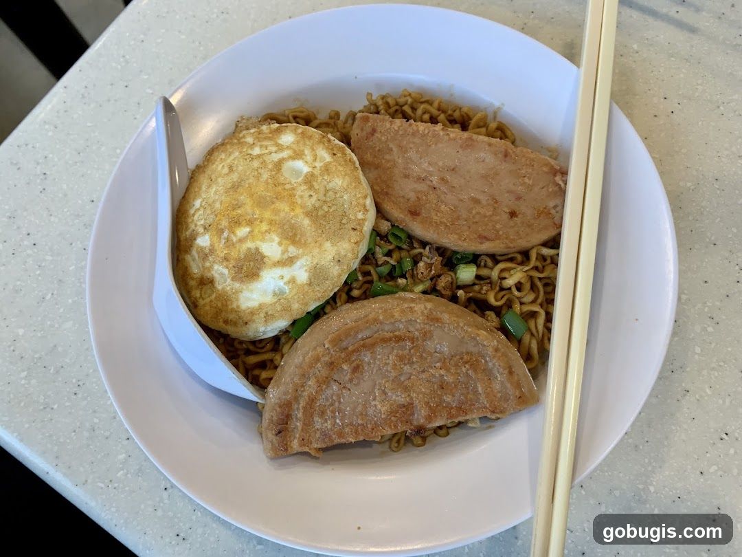 Noodles with Fried Egg and Luncheon Meat