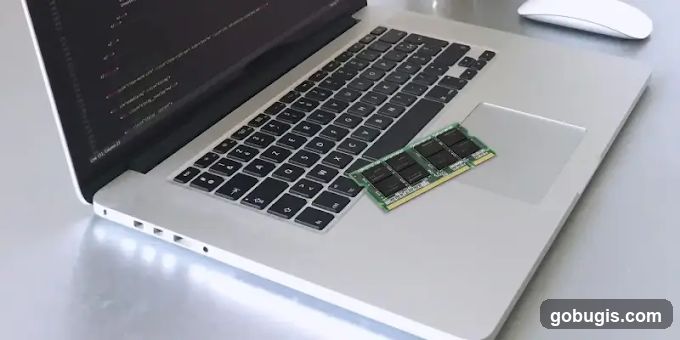Laptop with RAM module