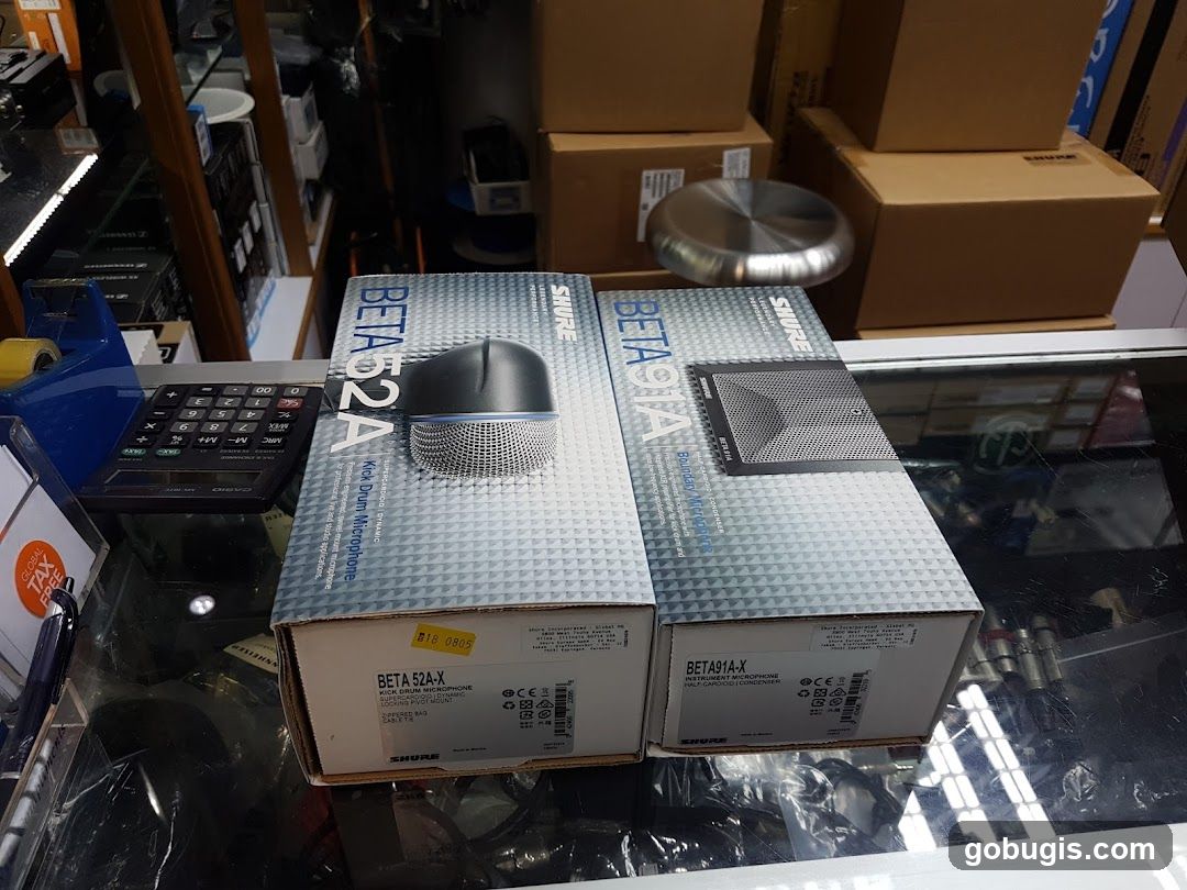 Microphones on Display