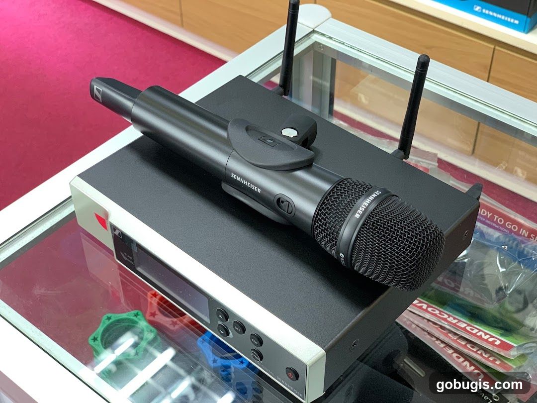 Sennheiser Wireless Microphone System