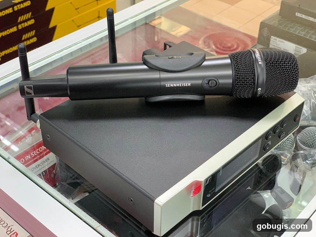 Sennheiser Wireless Microphone System