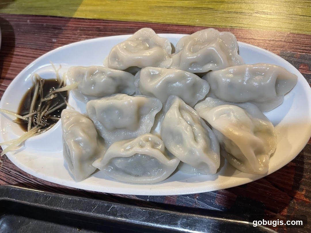 Dumplings with Dipping Sauce
