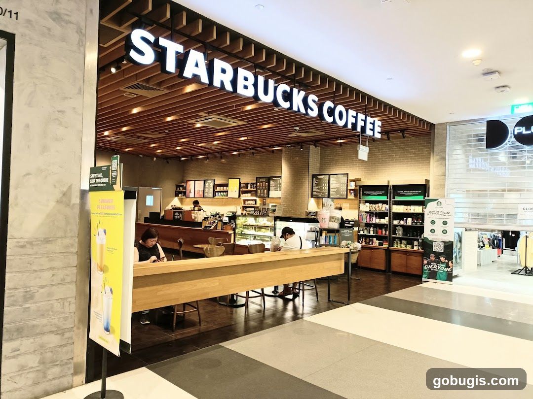 Starbucks Bugis+