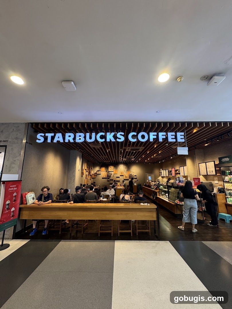 Starbucks Bugis+