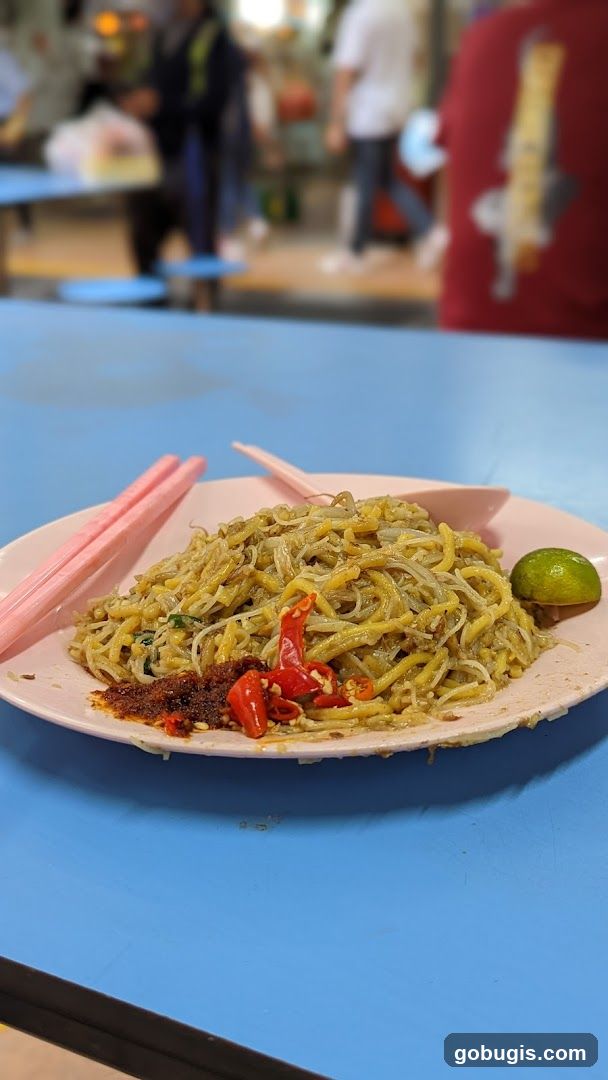 Fried Noodles with Chili and Lime