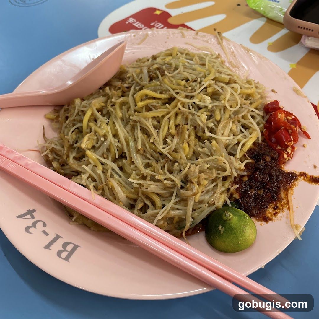 Fried Noodles with Chili and Lime