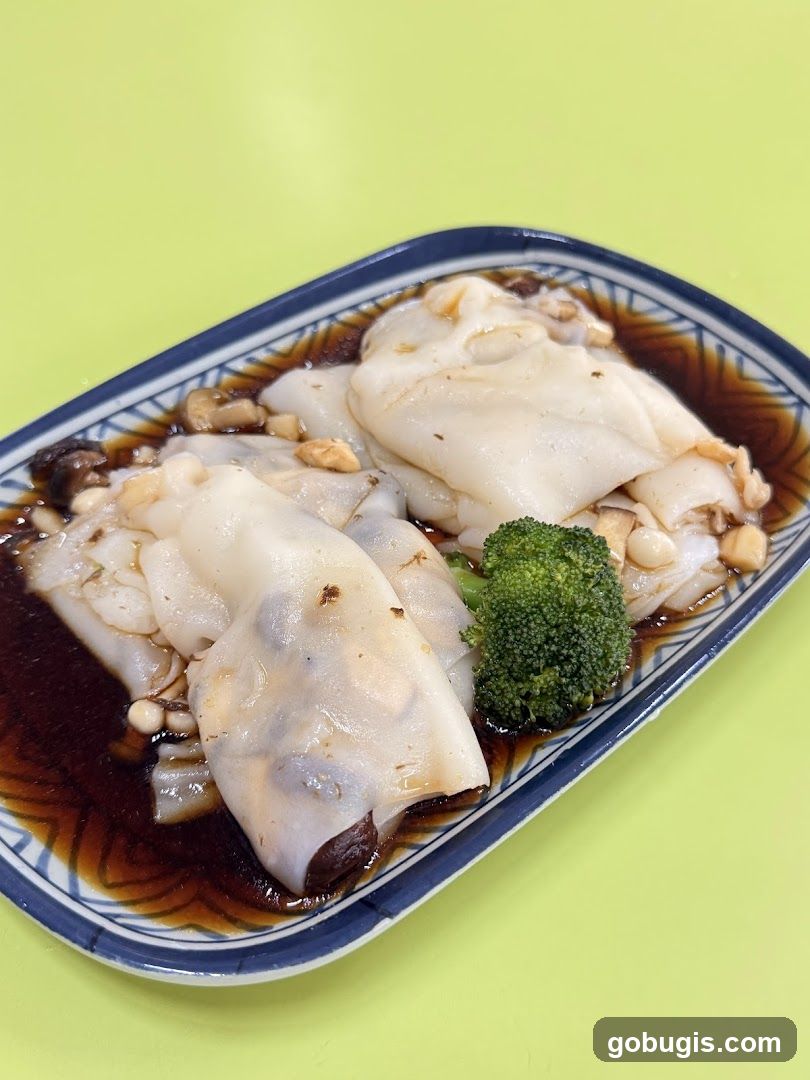 Steamed Rice Rolls with Toppings
