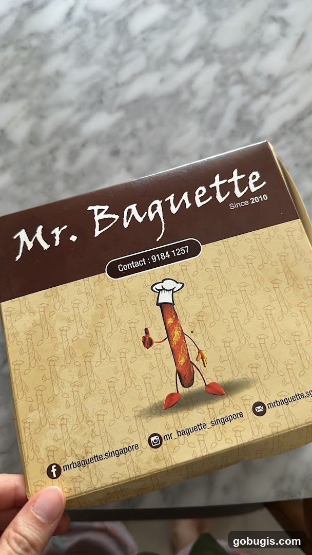 Mr. Baguette Box
