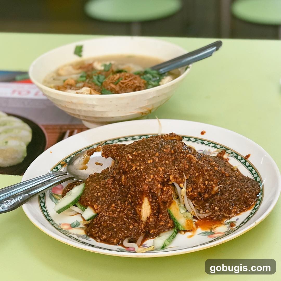 Peanut Sauce Dish with Soup