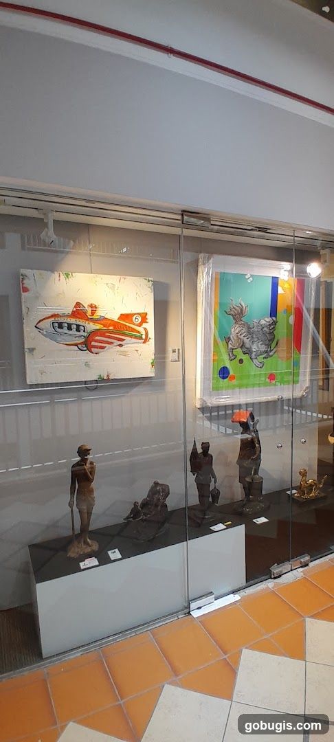 Art Gallery Display