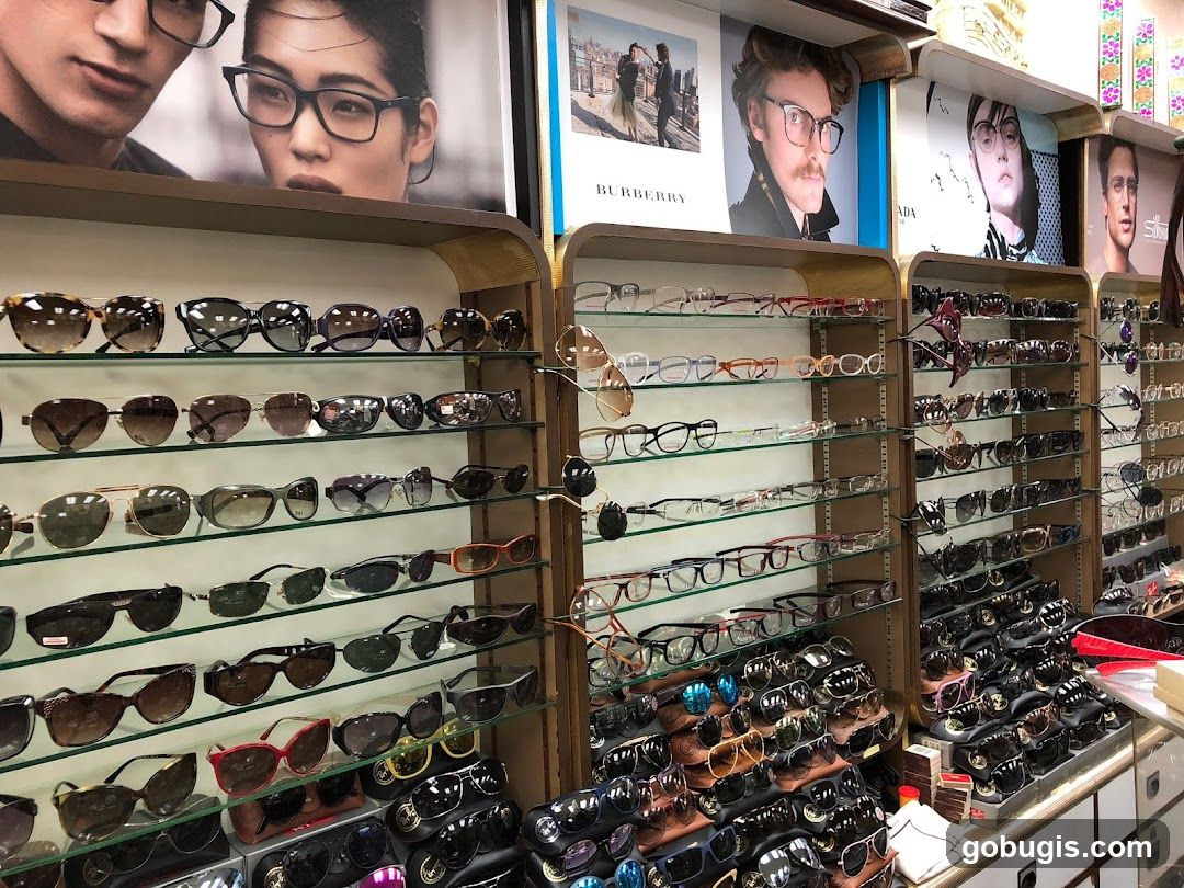 Eyewear Store Display