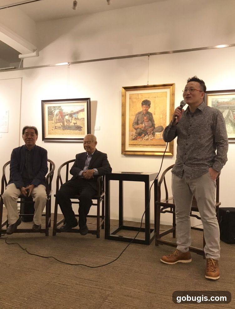 Art exhibition talk