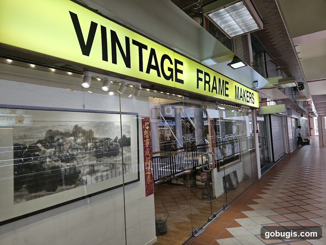 Vintage Art Gallery & Frame Makers