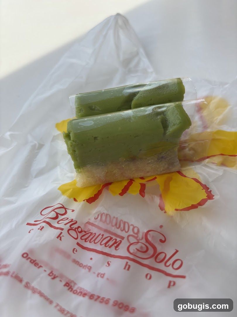 Bengawan Solo Cake Shop Bag with Desserts