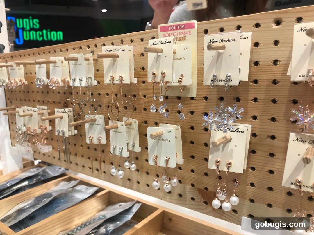 Earrings Display