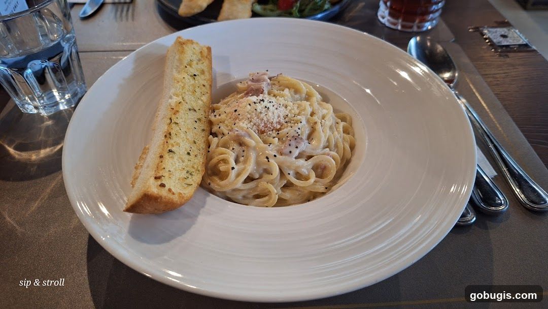 Spaghetti Carbonara with Garlic Bread