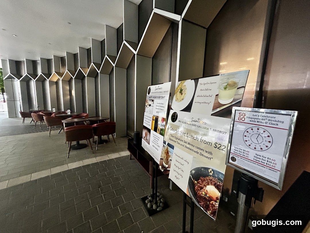 Restaurant promotional displays