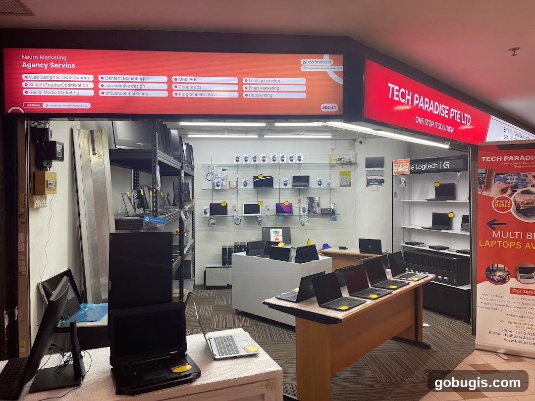 Tech Store with Marketing Services