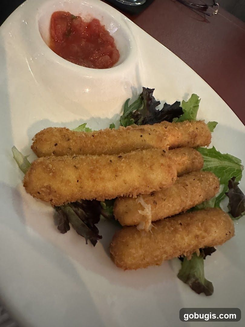Fried Mozzarella Sticks with Marinara Sauce