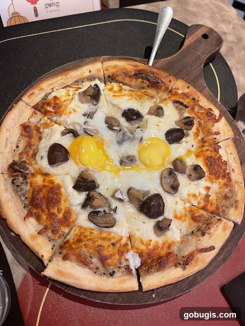 Mushroom and Egg Pizza