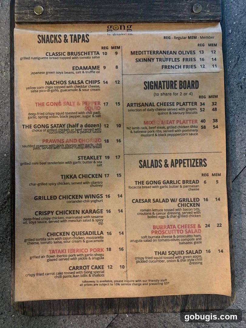 SNACKS & TAPAS