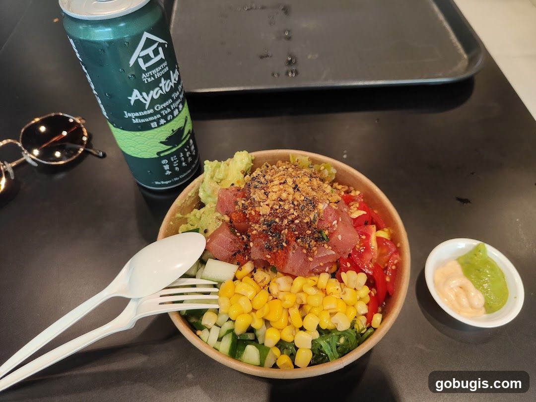 Poke bowl with green tea