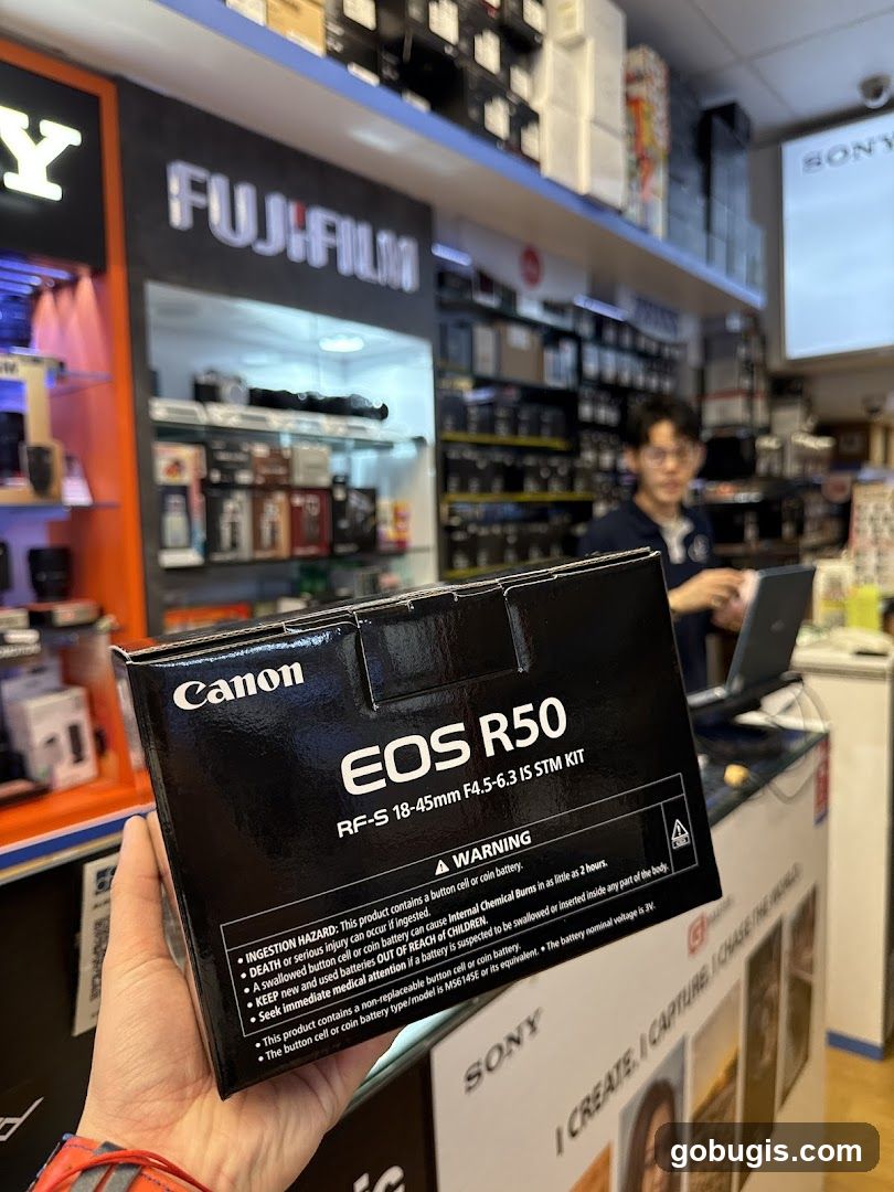Canon EOS R50 Camera Box