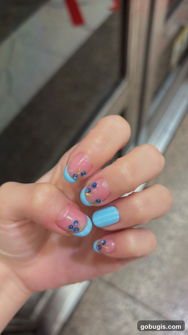 Deluxe Nails and Eyelashes