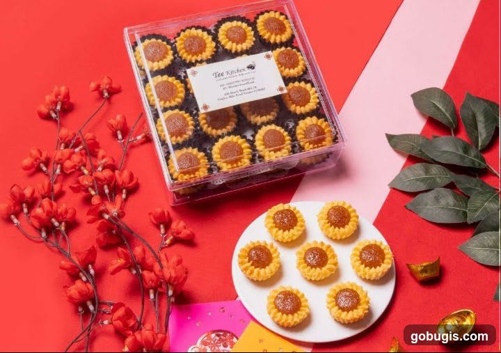 Pineapple Tarts