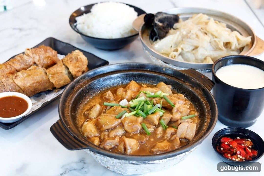 Claypot Dish with Sides