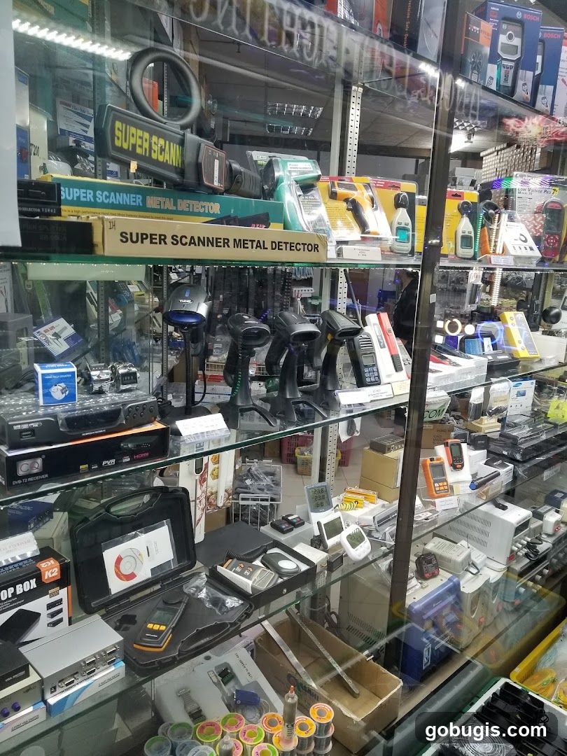 Electronics Store Display