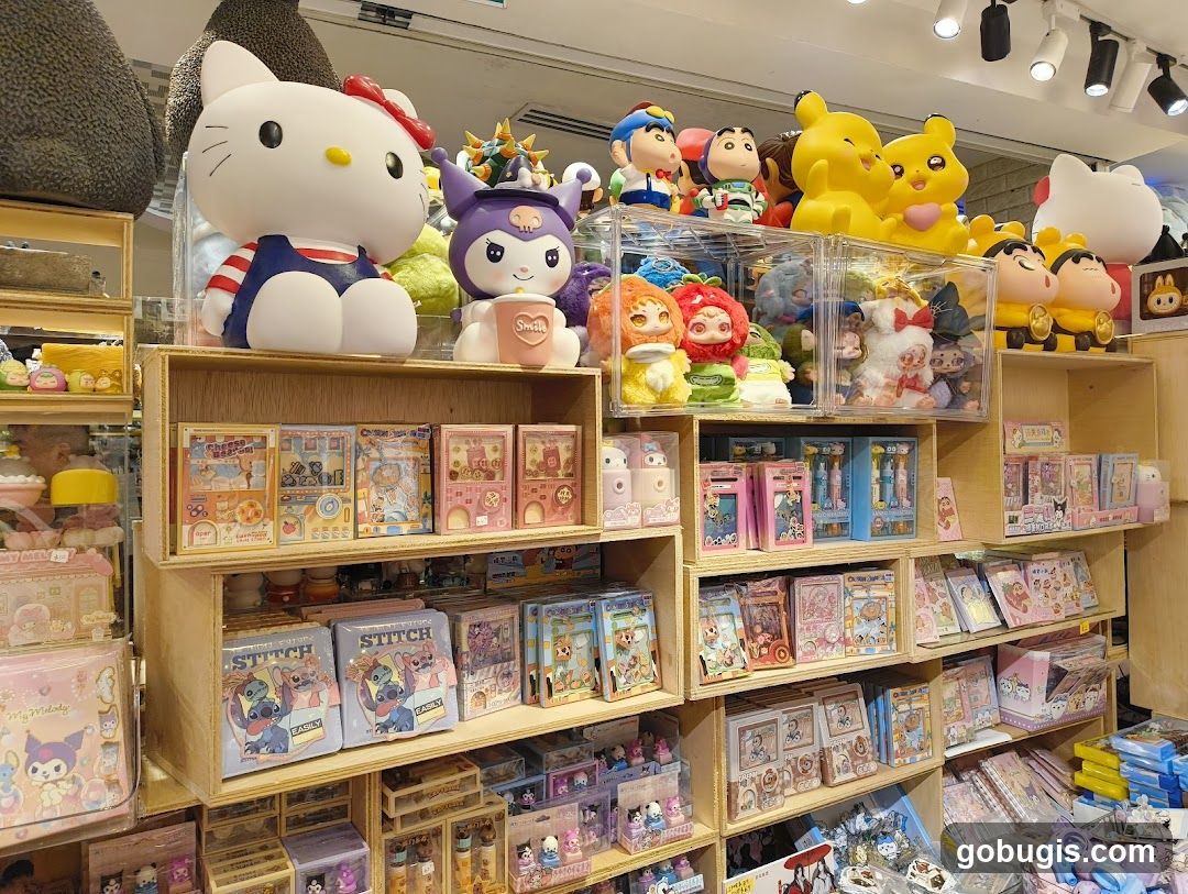 Character Merchandise Display