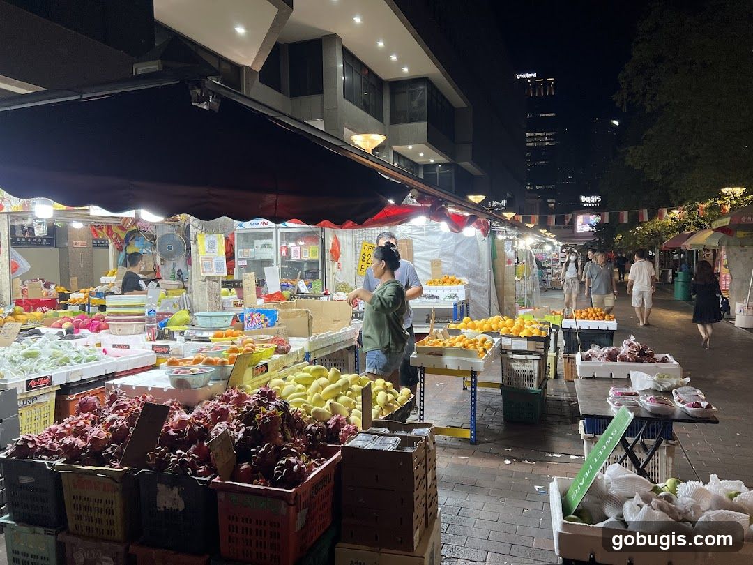 LIAN HUA CHUN FRUITS