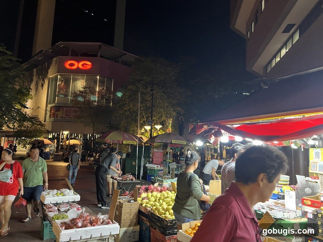 LIAN HUA CHUN FRUITS