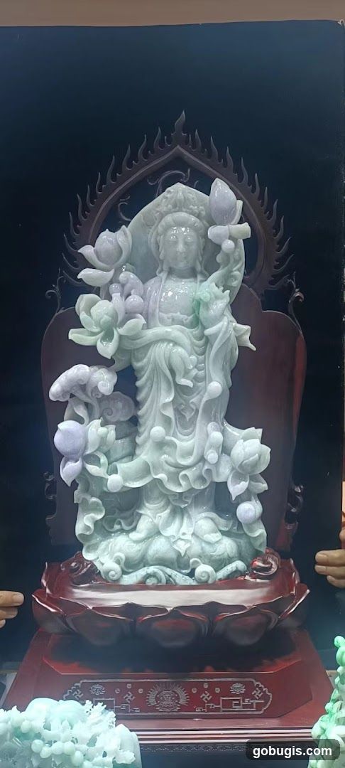 Jade Sculpture of a Deity
