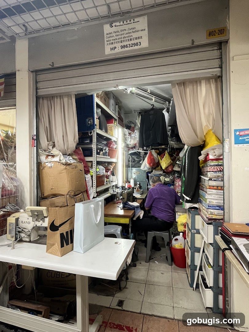 Caroline fashion House
