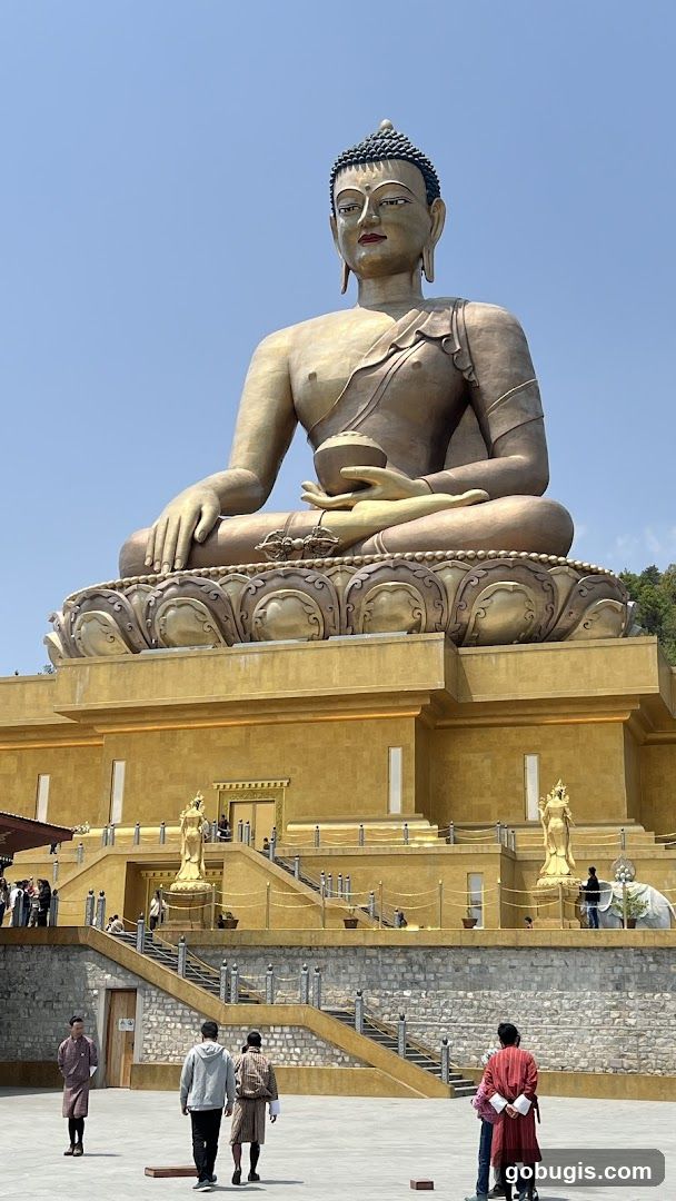 Giant Buddha Statue
