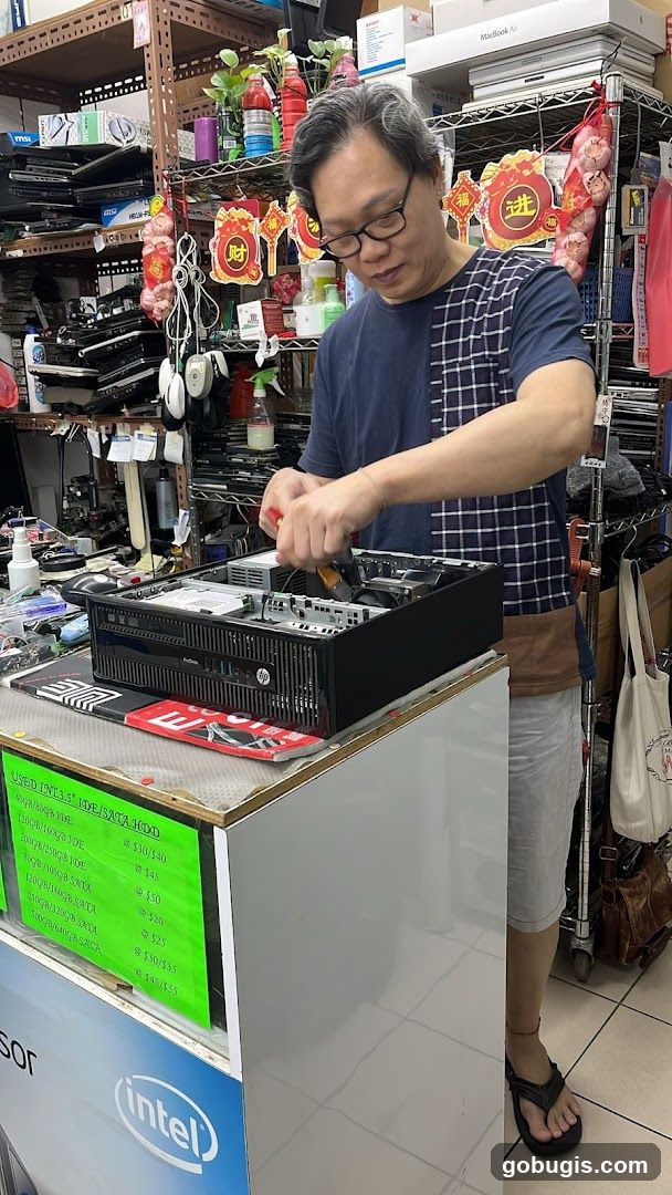 Weng Cheong Computers