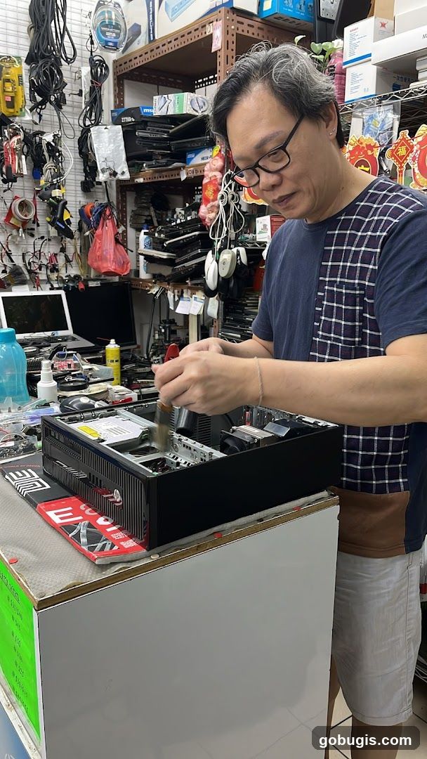 Weng Cheong Computers