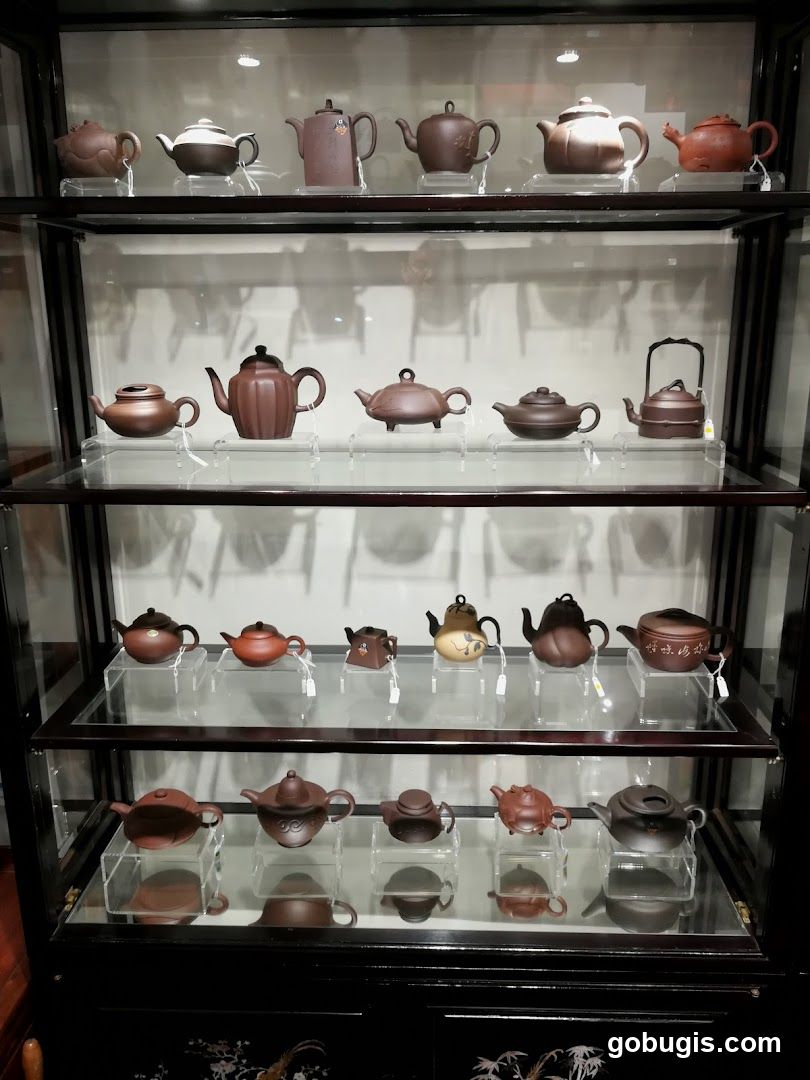 Display of Teapots