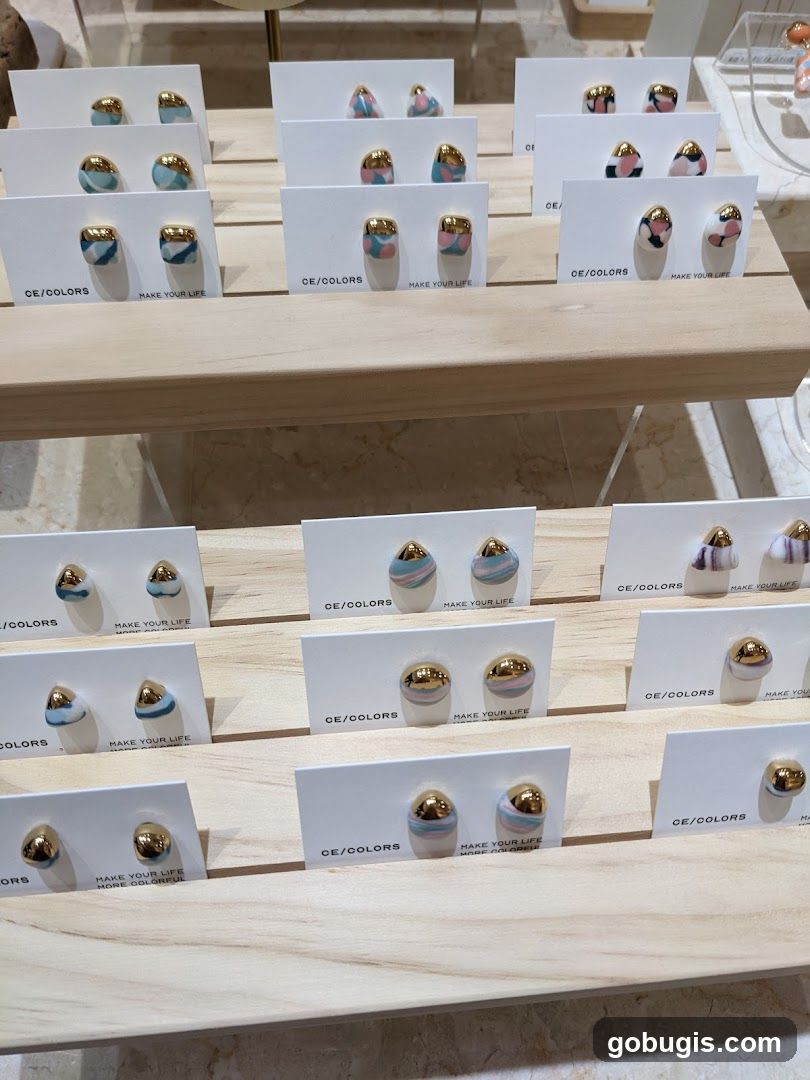 Earrings Display