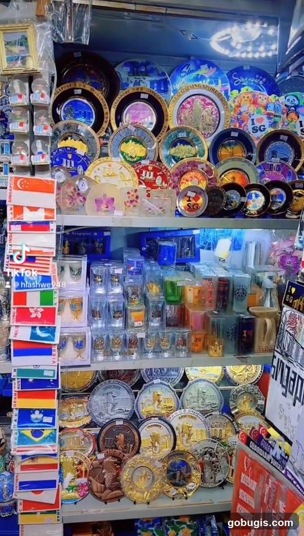 Shwe Store (Singapore Souvenirs)