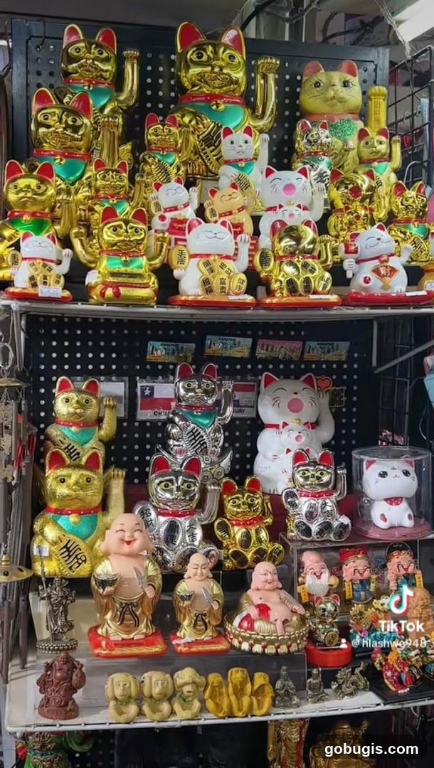 Shwe Store (Singapore Souvenirs)